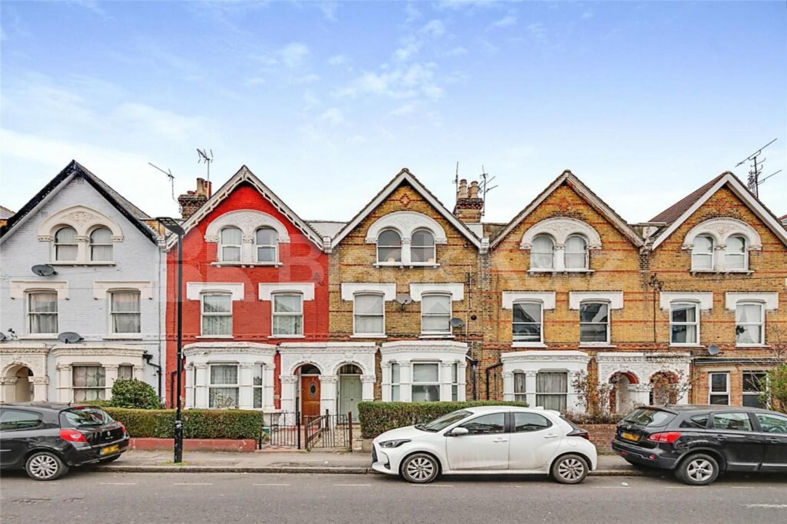 A fantastic and spacious five-bedroom mid-terrace house Hermitage Road, Harringay